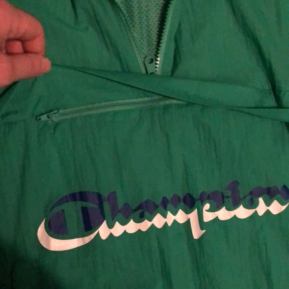Champion windbreaker - Picture 5 of 8